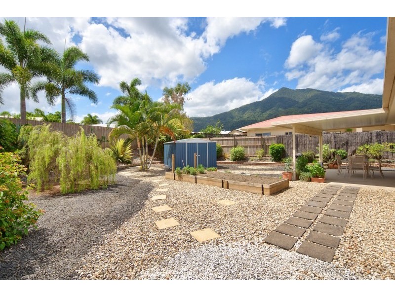 24 Slipper Street, Edmonton QLD 4869