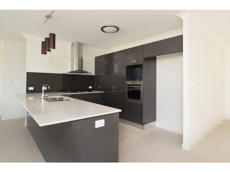 2 Robin Close, Bayview Heights QLD 4868