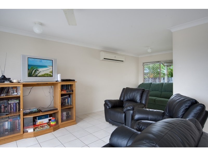 23 Sunrise Street, White Rock QLD 4868