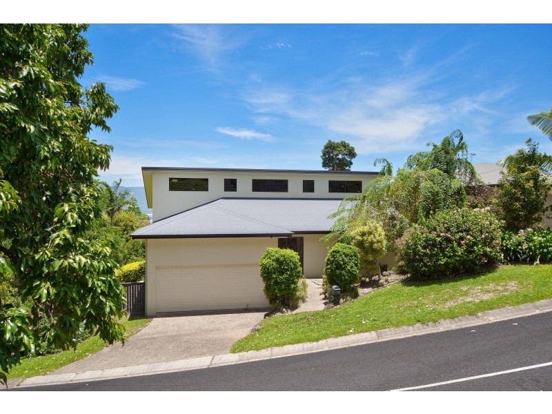 2 Oceanview Place, Mooroobool QLD 4870