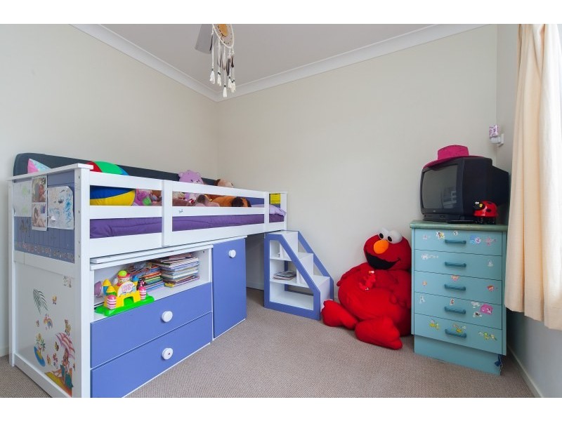 15 Capricorn Street, Bentley Park QLD 4869
