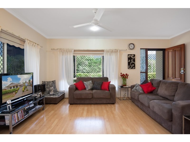 24 Slipper Street, Edmonton QLD 4869