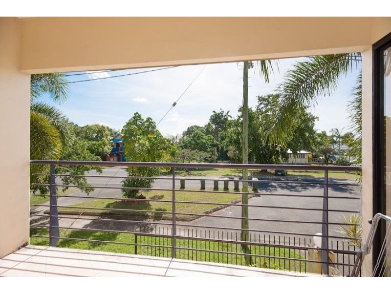 3/437 Draper Street, Parramatta Park QLD 4870