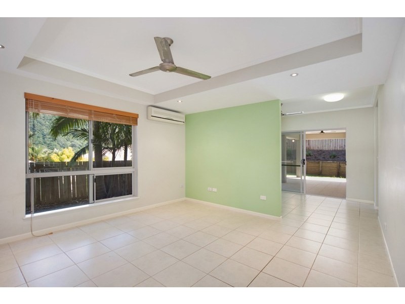 43 William Hickey Street, Redlynch QLD 4870