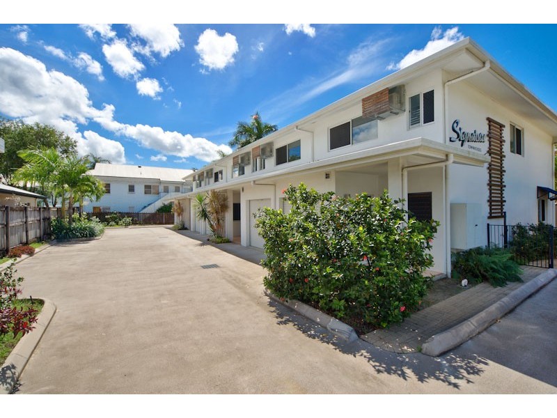 2/6 Quetta Close, Manoora QLD 4870