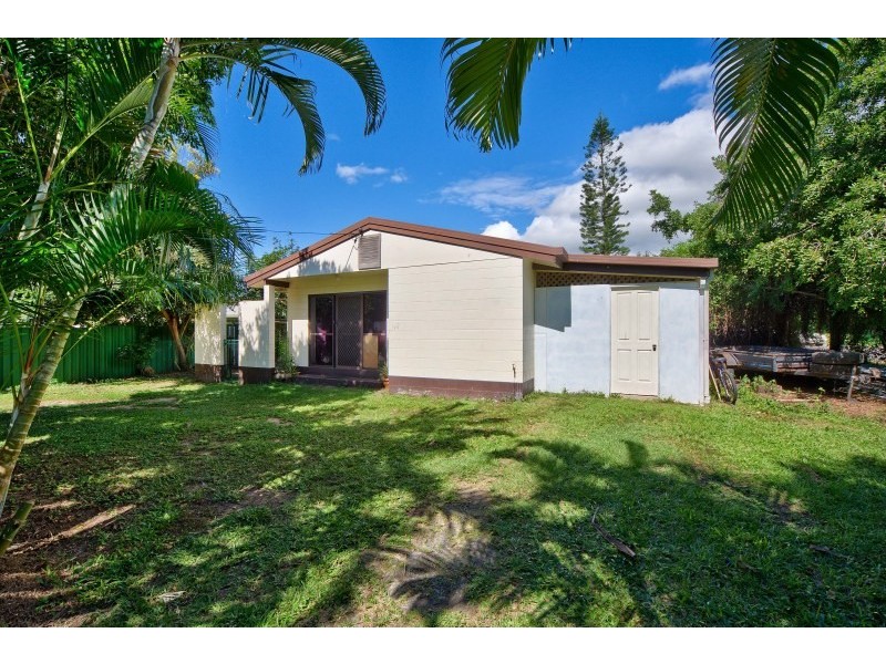 49 Beatrice Street, Mooroobool QLD 4870