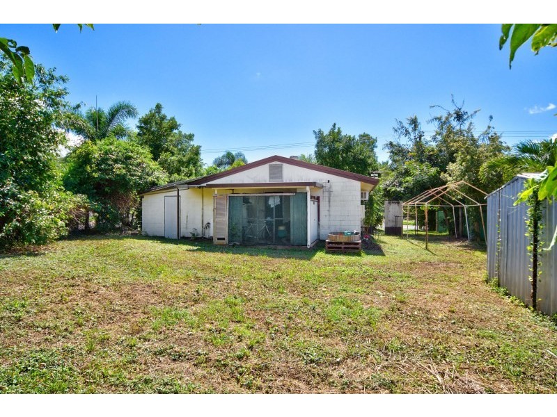 49 Beatrice Street, Mooroobool QLD 4870