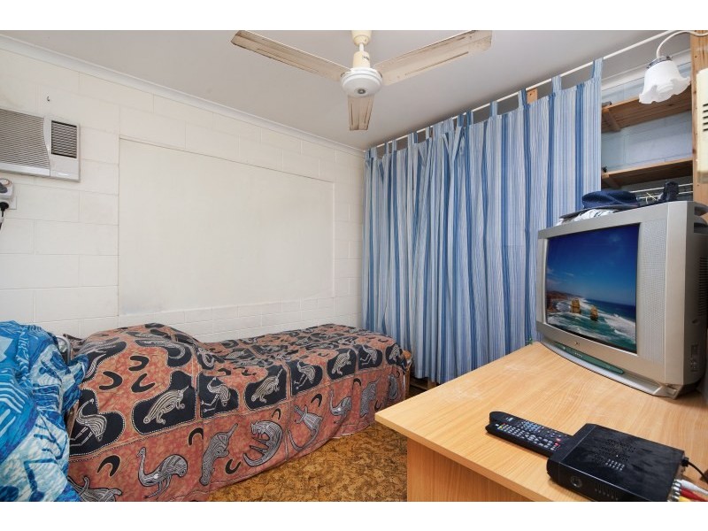 49 Beatrice Street, Mooroobool QLD 4870