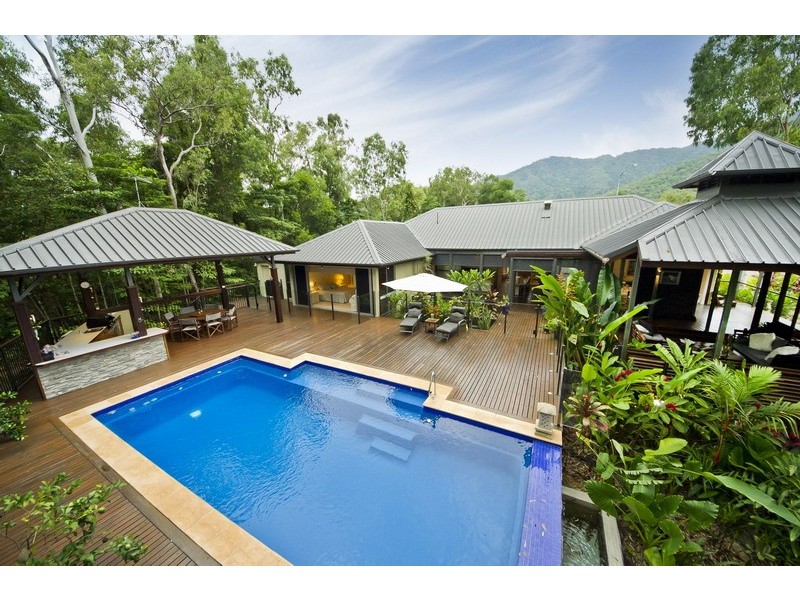 40-42 Linden Street, Palm Cove QLD 4879