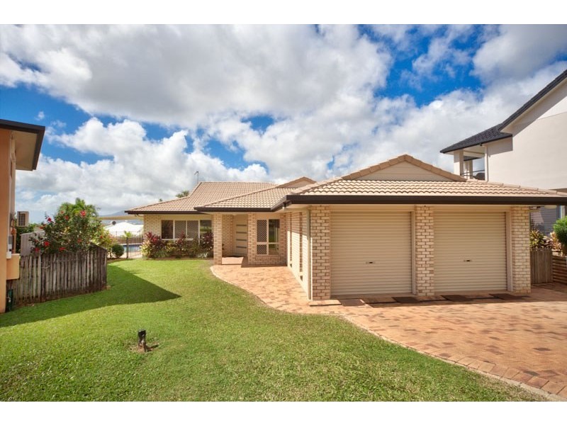 7 Popple Close, Kanimbla QLD 4870