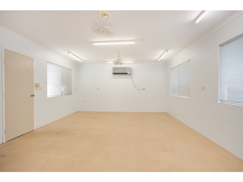 7 Popple Close, Kanimbla QLD 4870