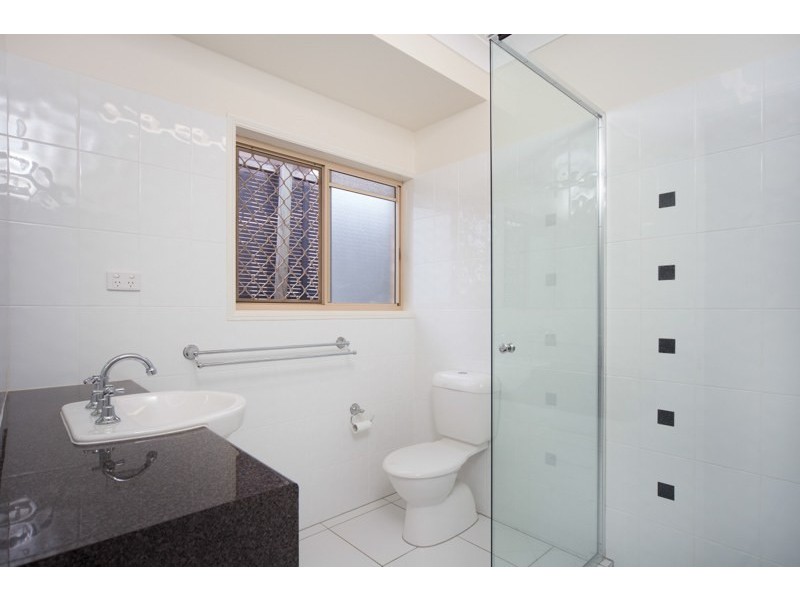 7 Popple Close, Kanimbla QLD 4870