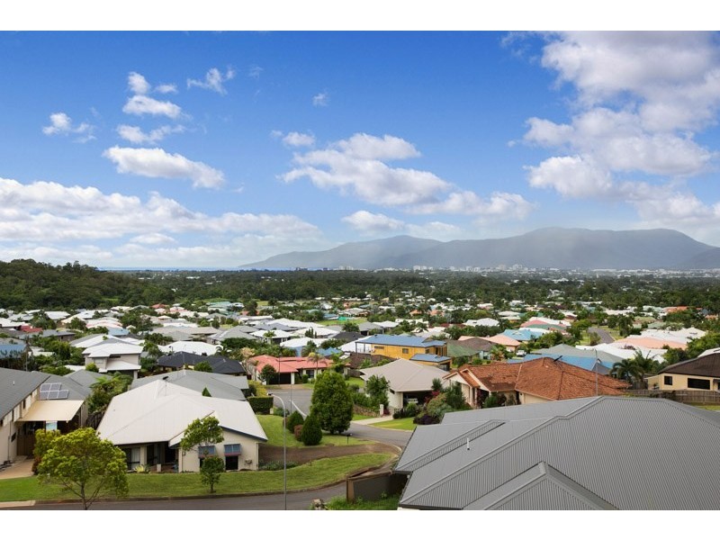 3 Sergeant Street, Kanimbla QLD 4870