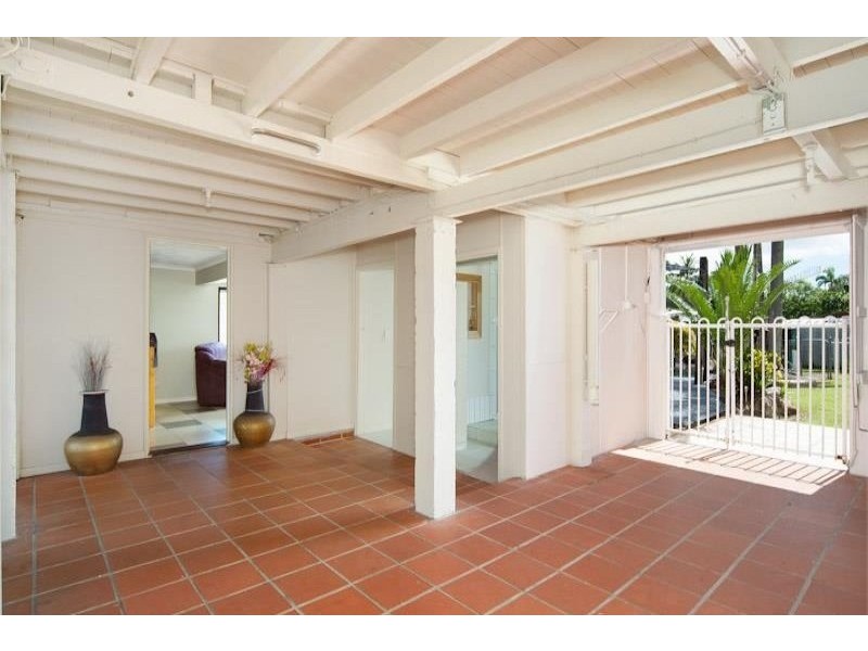 569 Mulgrave Road, Earlville QLD 4870