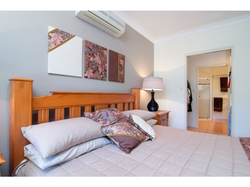 65 Fairley Street, Redlynch QLD 4870