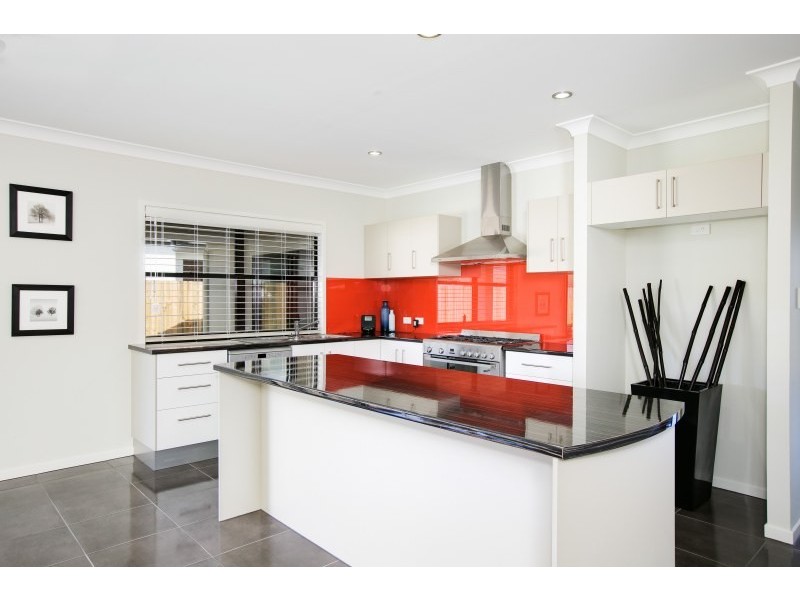 16 Chandos Brace, Smithfield QLD 4878