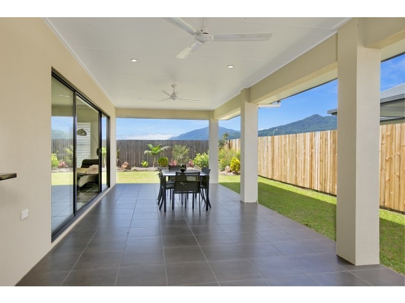 16 Chandos Brace, Smithfield QLD 4878