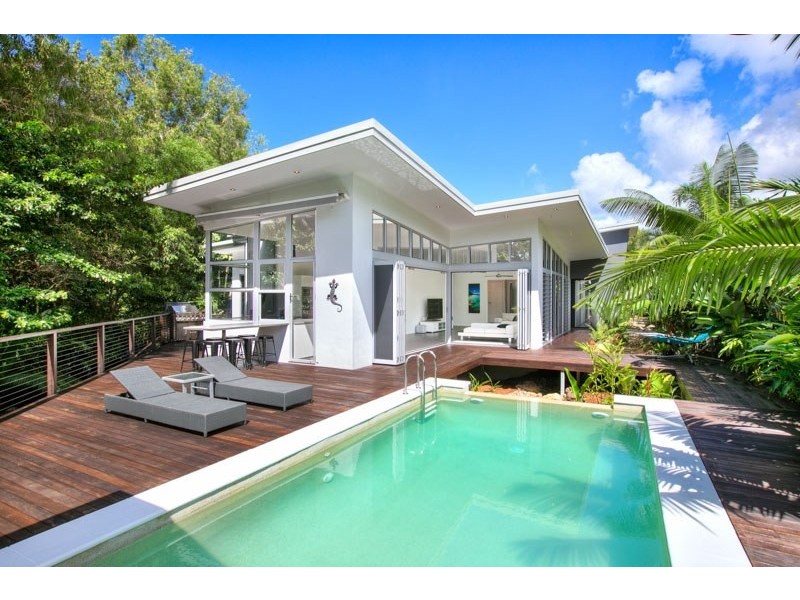 22-24 Aurelia Road, Palm Cove QLD 4879
