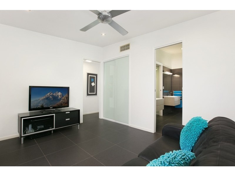 22-24 Aurelia Road, Palm Cove QLD 4879