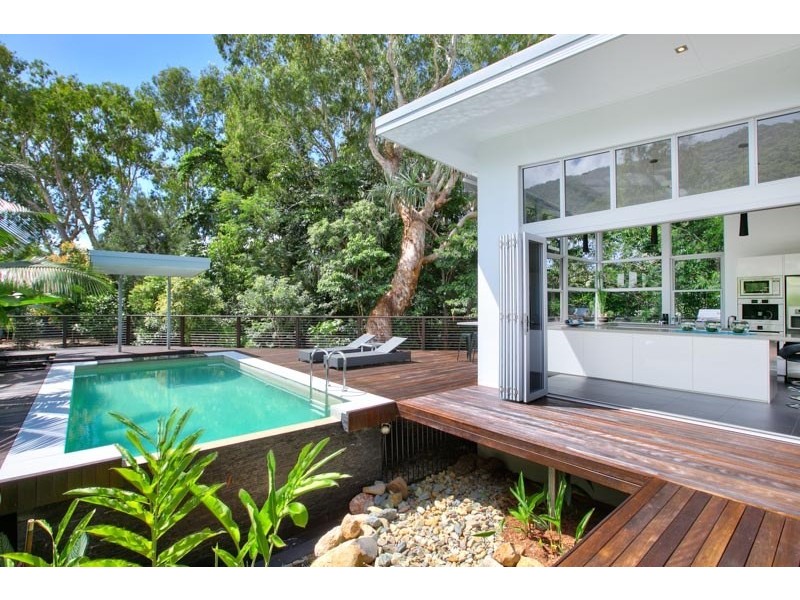 22-24 Aurelia Road, Palm Cove QLD 4879