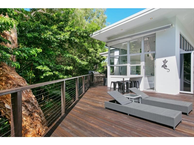 22-24 Aurelia Road, Palm Cove QLD 4879