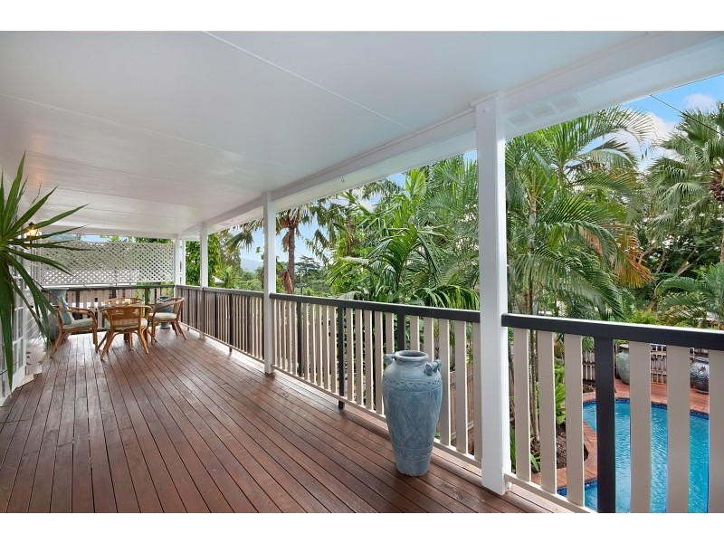 11 Bauhinia Avenue, Cairns QLD 4870