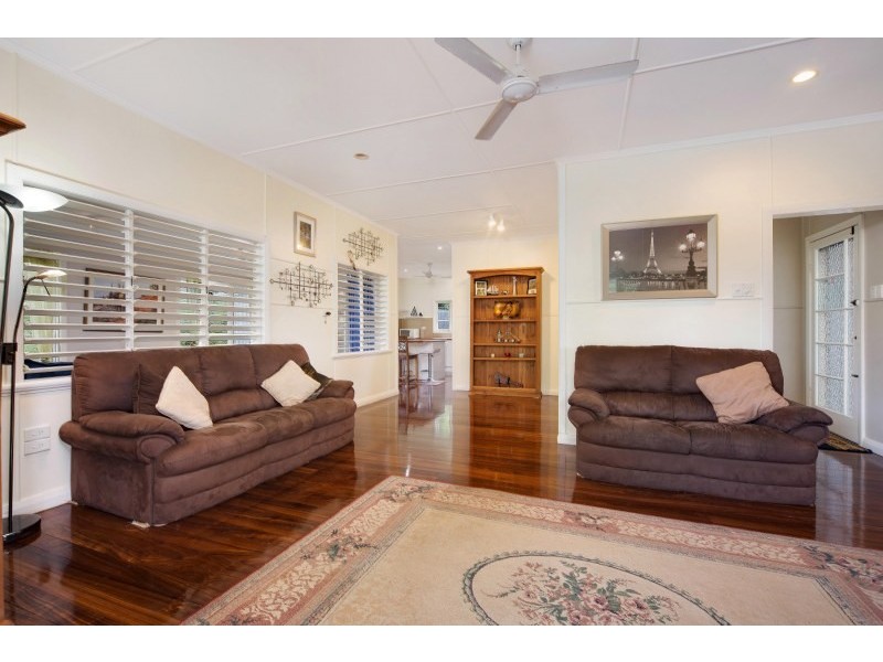 11 Bauhinia Avenue, Cairns QLD 4870