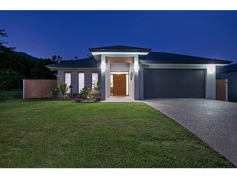 8 Lockyer Crescent, Bentley Park QLD 4869