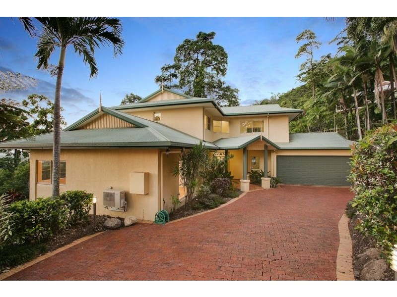 9 Oceanview Place, Mooroobool QLD 4870