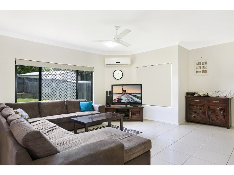 6 Ainscow Drive, Bentley Park QLD 4869