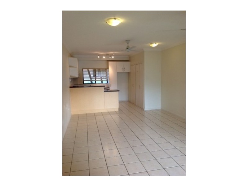 4/163 Martyn Street, Manunda QLD 4870