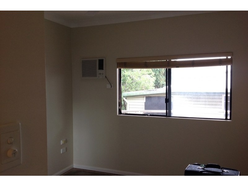 4/163 Martyn Street, Manunda QLD 4870