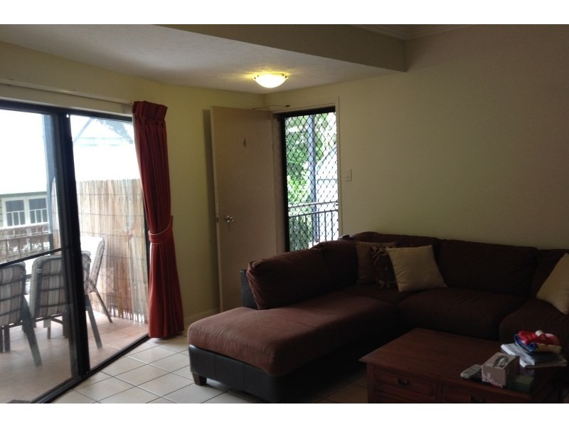 4/163 Martyn Street, Manunda QLD 4870