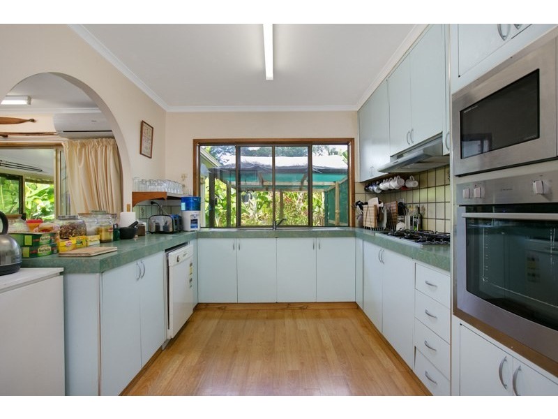 35 Sunflower Drive, Mooroobool QLD 4870