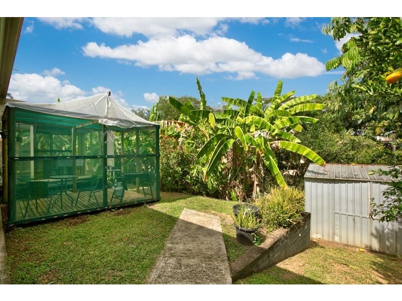 35 Sunflower Drive, Mooroobool QLD 4870