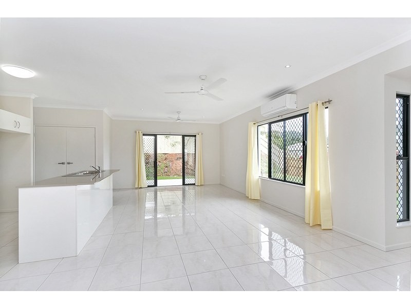 2 Malekula Close, Bentley Park QLD 4869