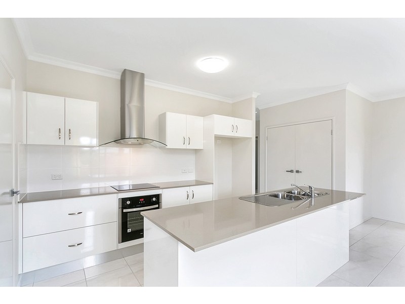 2 Malekula Close, Bentley Park QLD 4869