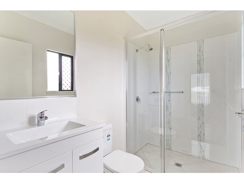 2 Malekula Close, Bentley Park QLD 4869