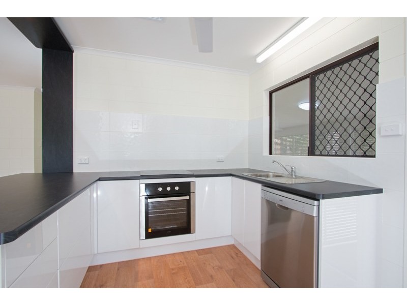 49 Beatrice Street, Mooroobool QLD 4870