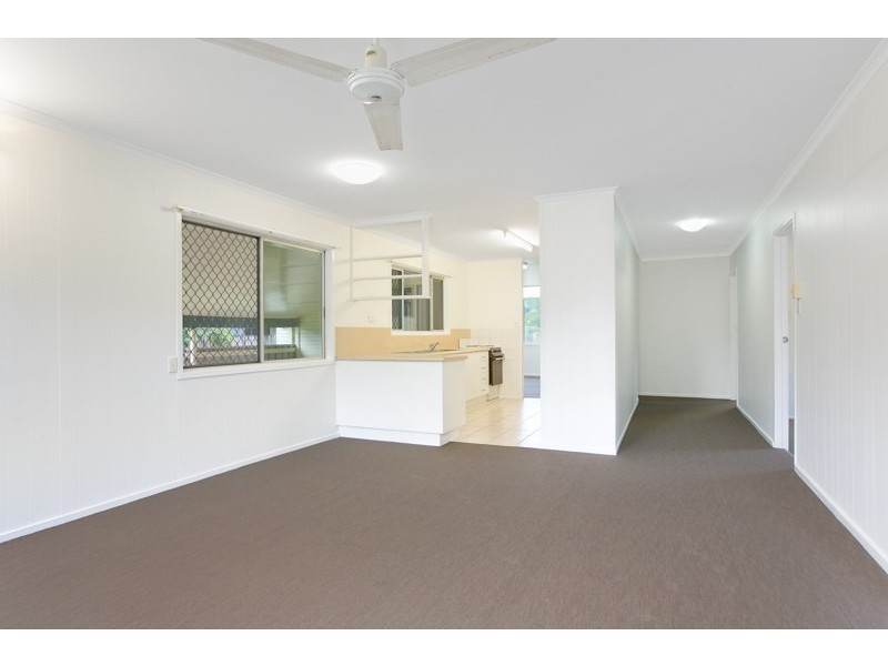 92 Birch Street, Manunda QLD 4870