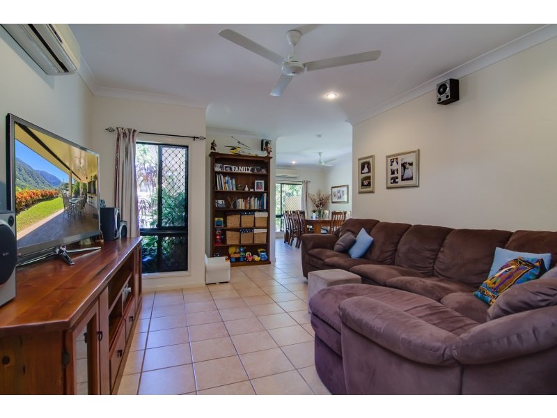 65 Fairley Street, Redlynch QLD 4870