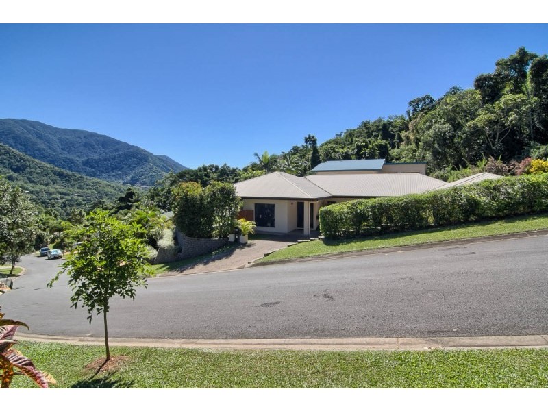 65 Fairley Street, Redlynch QLD 4870