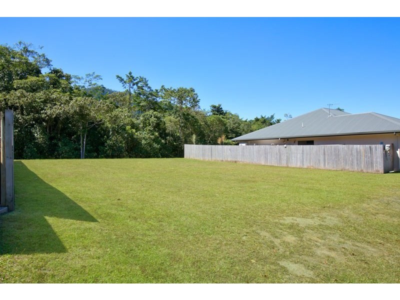 18 Lockyer Crescent, Bentley Park QLD 4869