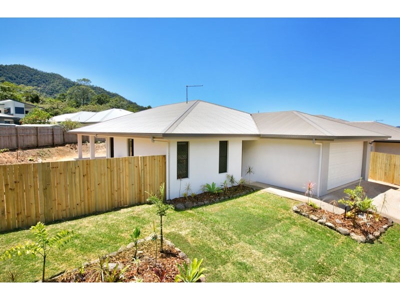 42 Ainscow Drive, Bentley Park QLD 4869