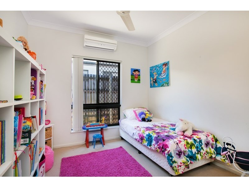 3 Cheyne Close, Bentley Park QLD 4869