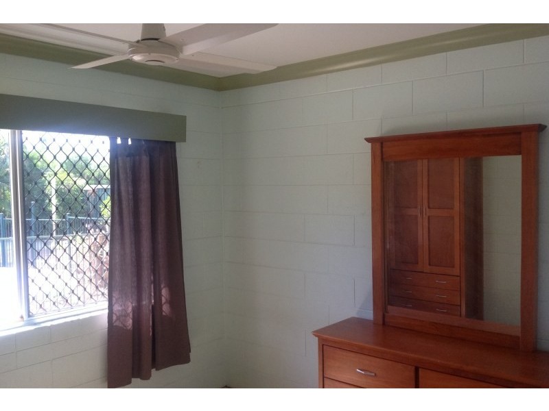 15 Agate Street, Bayview Heights QLD 4868