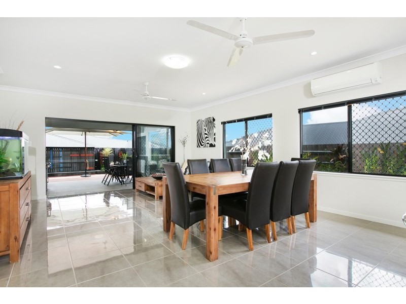 50 Ainscow Drive, Bentley Park QLD 4869