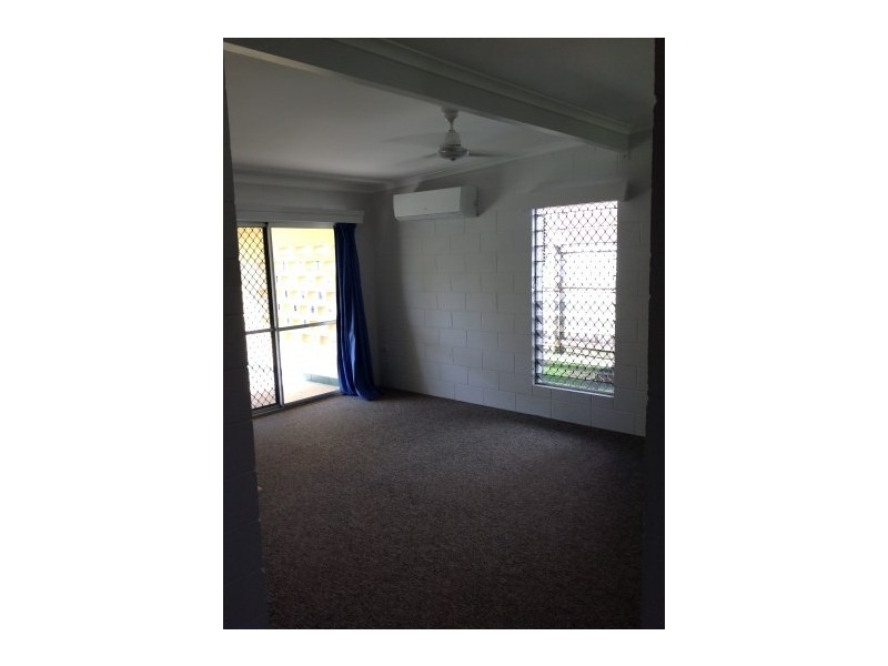 12 Dahlia Close, Mooroobool QLD 4870