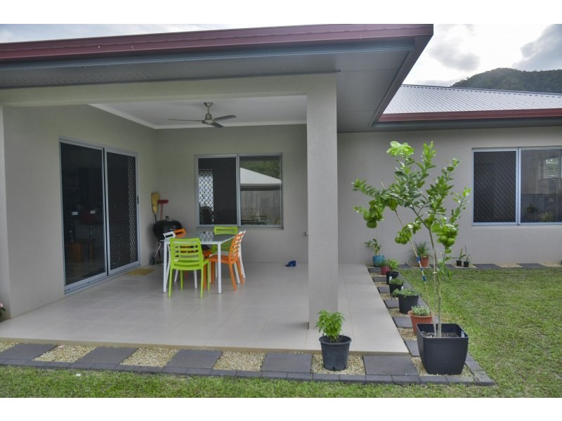 9 Tati Close, Bentley Park QLD 4869