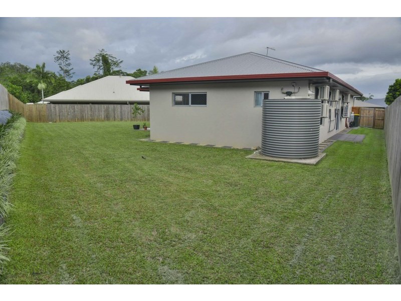 9 Tati Close, Bentley Park QLD 4869